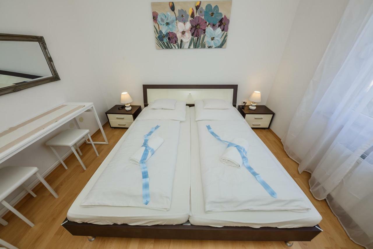Apartman Lucija Kaštela 外观 照片
