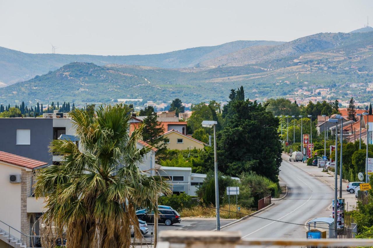 Apartman Lucija Kaštela 外观 照片